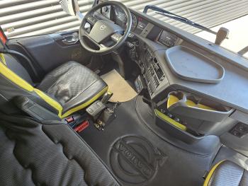 Volvo FH 16.750 8x4 / 160T / RETARDER / I PARK COOL / HYDRAULIC